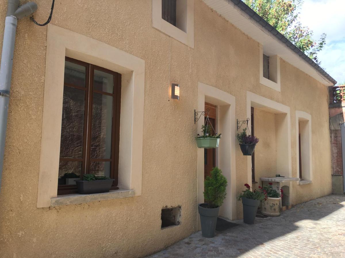 La Halte Effervescente Villa Еперне Екстериор снимка